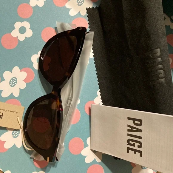 PAIGE | Accessories | Paige Micah Sunglasses | Poshmark display picture 3